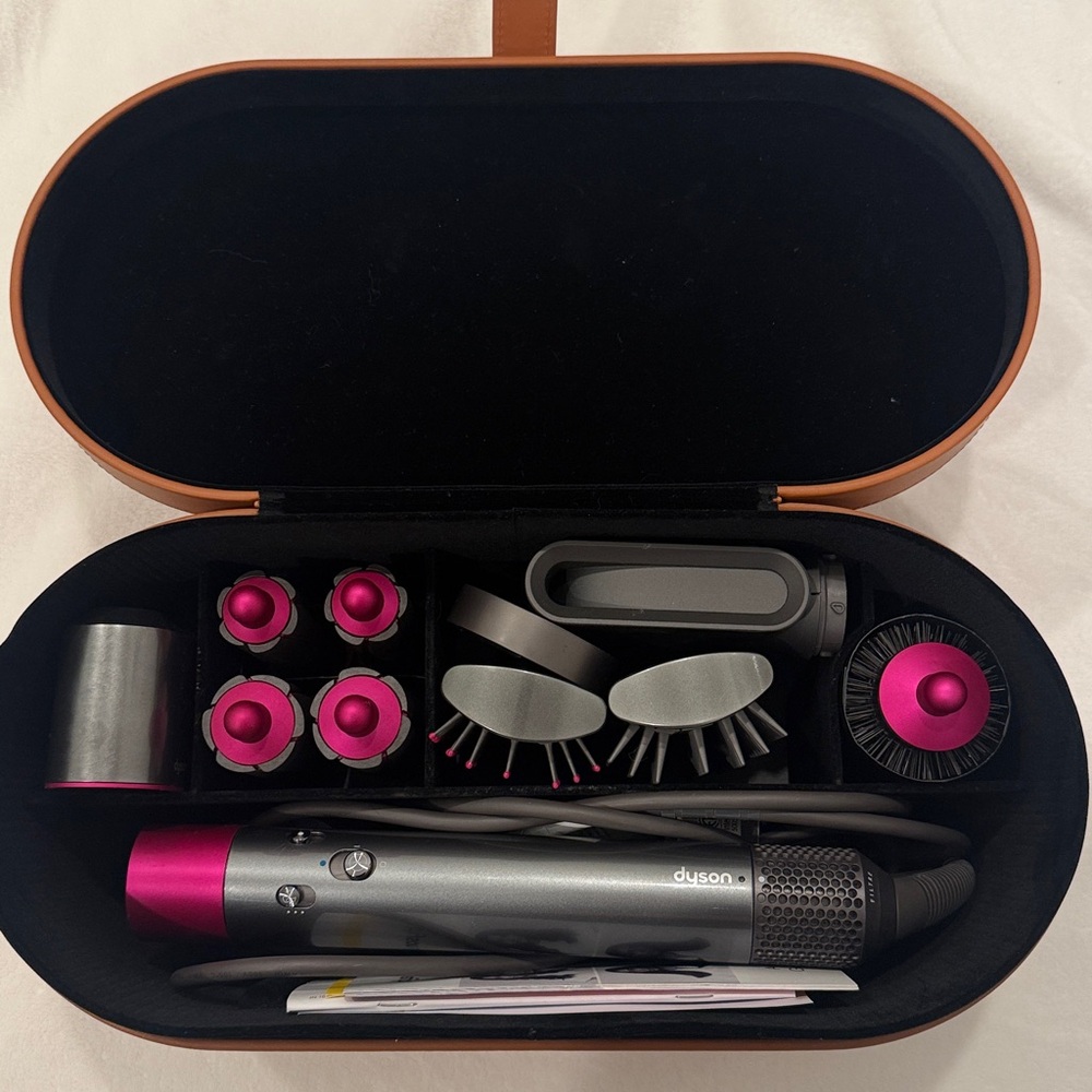 Dyson Air Wrap